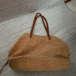 Beautiful tote handbag from natural cork